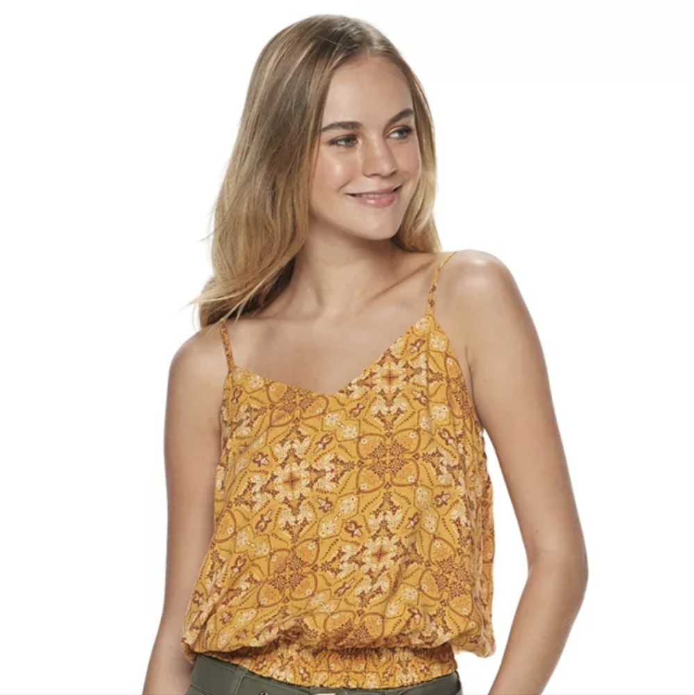NWT Pink Republic Floral Smocked Bottom Cami Top 🌸💛